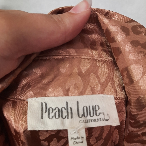 Rose Gold Shirt - Picture 4 of 4